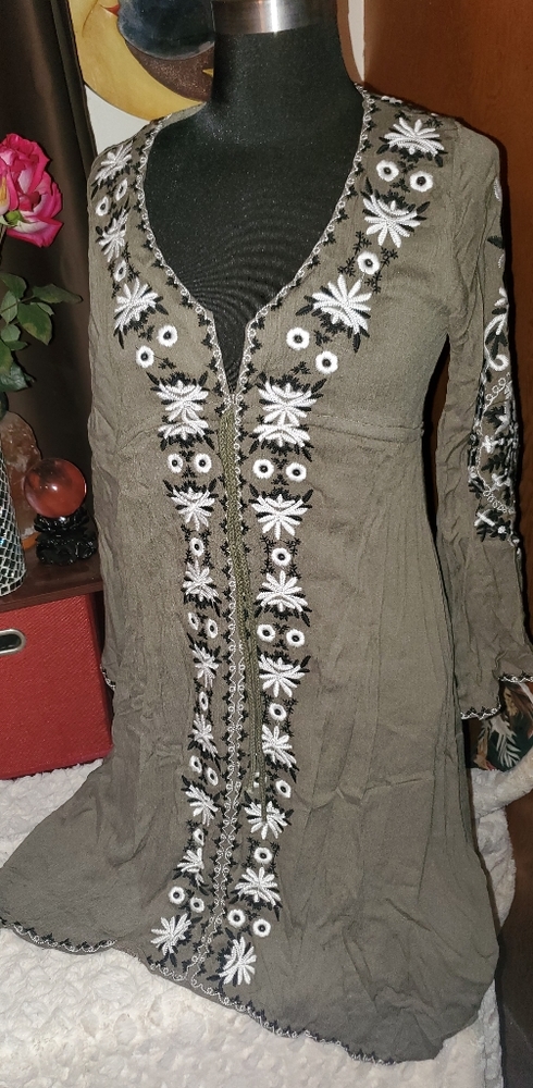 BNWT Boho Chic dress